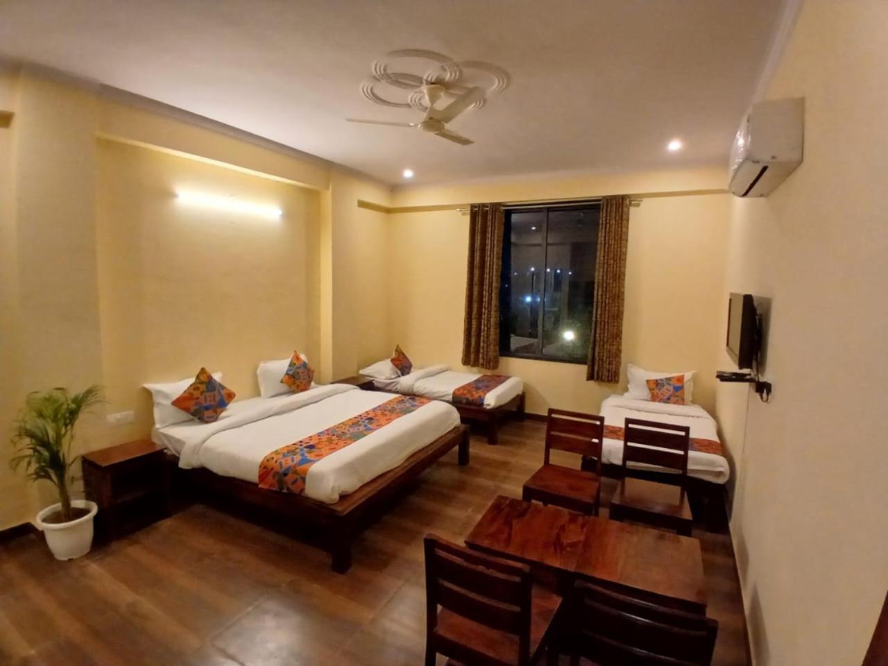 Hotel G M I, Sikar Road Джапур Экстерьер фото